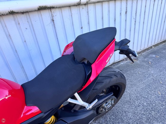 2020 Ducati Streetfighter V4 Streetfighter Red