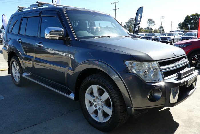 2010 Mitsubishi Pajero