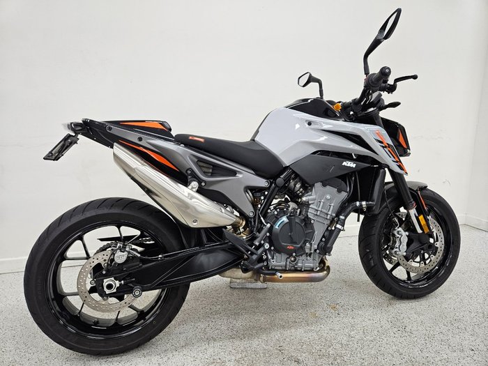 2024 Ktm 790 DUKE grey