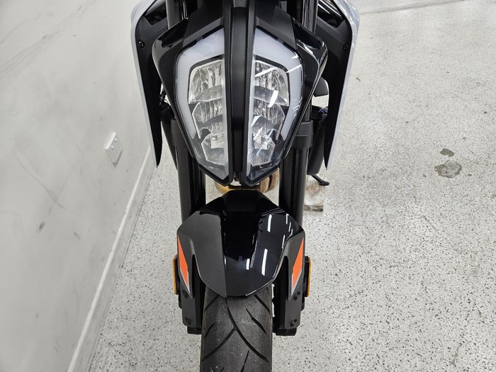 2024 Ktm 790 DUKE grey