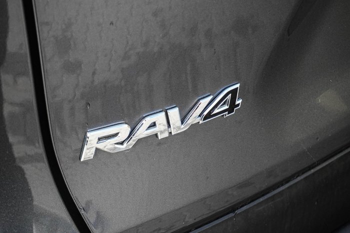 2022 Toyota RAV4 GXL