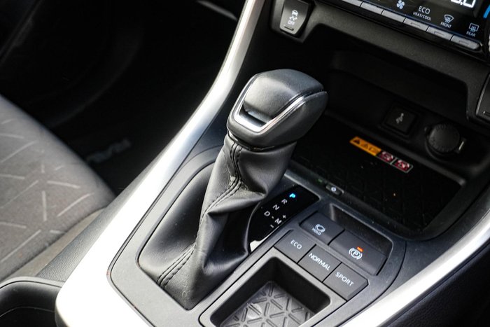 2022 Toyota RAV4 GXL
