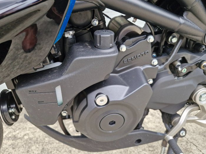 2026 CFMOTO 450 NK Black