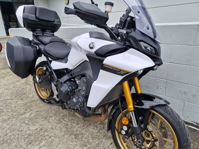 2023 Yamaha TRACER 9 GT (MT-09TRASP) White