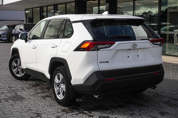 2024 Toyota RAV4 GX