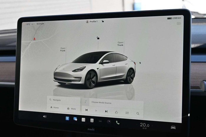 2022 Tesla Model 3 Rear-Wheel Drive