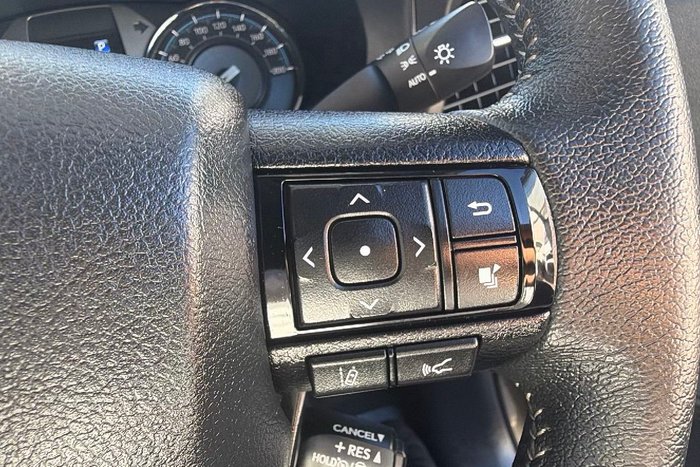 2022 Toyota Hilux Rugged X