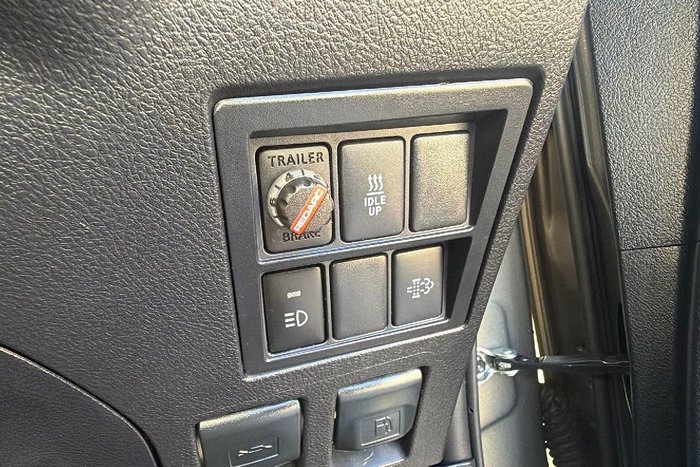 2022 Toyota Hilux Rugged X
