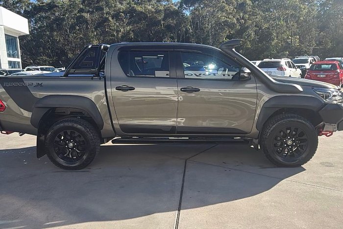 2022 Toyota Hilux Rugged X