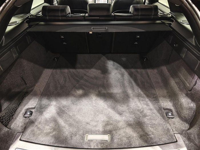 2021 Land Rover Range Rover Velar P250 R-Dynamic SE