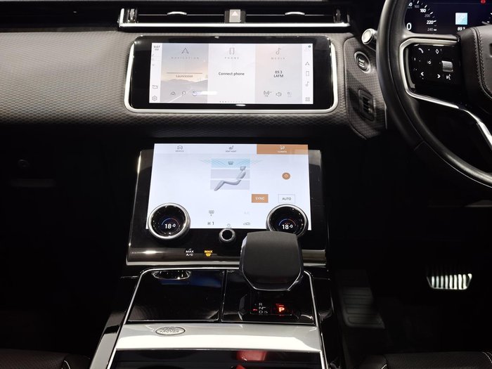 2021 Land Rover Range Rover Velar P250 R-Dynamic SE