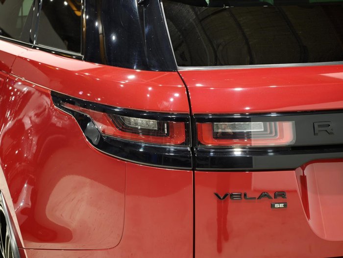 2021 Land Rover Range Rover Velar P250 R-Dynamic SE