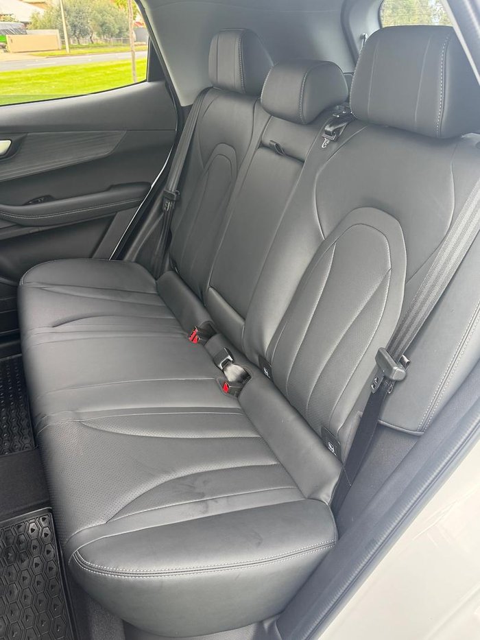 2025 Chery Tiggo 4 Ultimate MY26 Lunar White