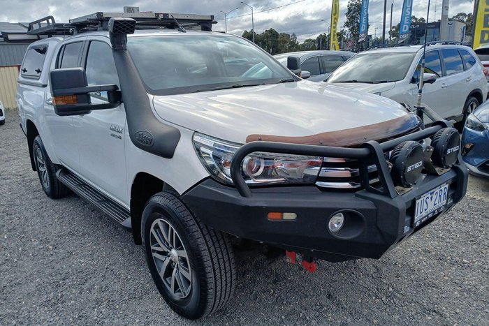 2018 Toyota Hilux SR5