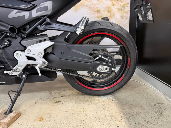 2023 CFMOTO 450 SR ABS BLACK