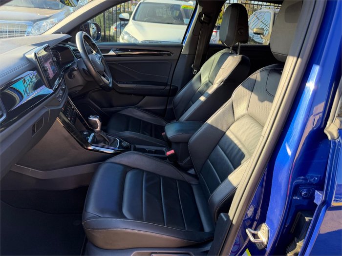 2023 VOLKSWAGEN T-ROC 140TSI R-LINE (RESTRICTED FTR)
