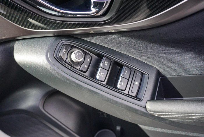 2017 Subaru Impreza 2.0i-L