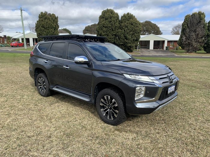 2020 Mitsubishi Pajero Sport