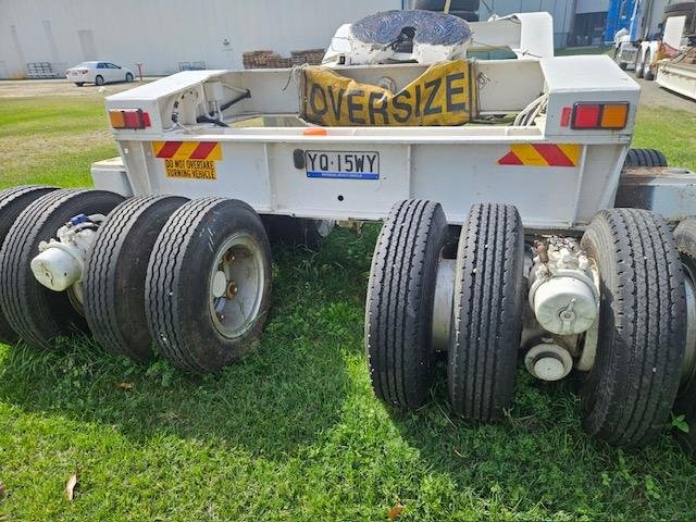 1982 Brentwood Lowloader