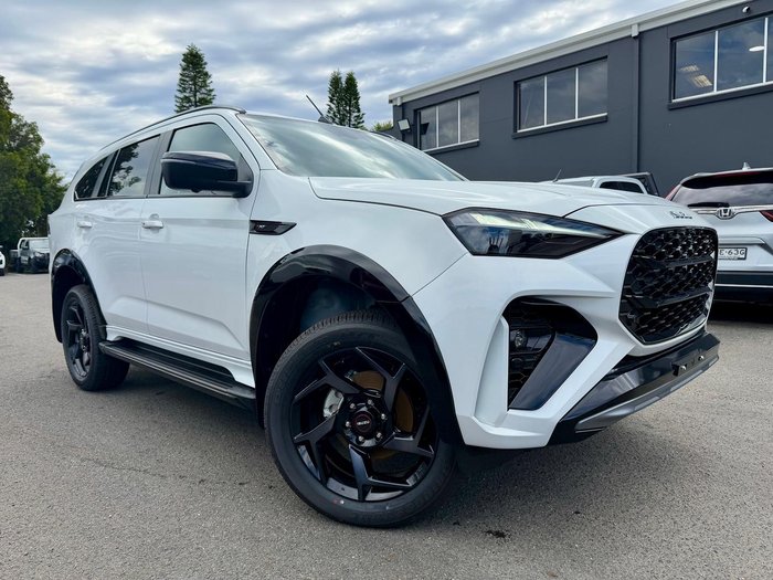 2026 Isuzu MU-X