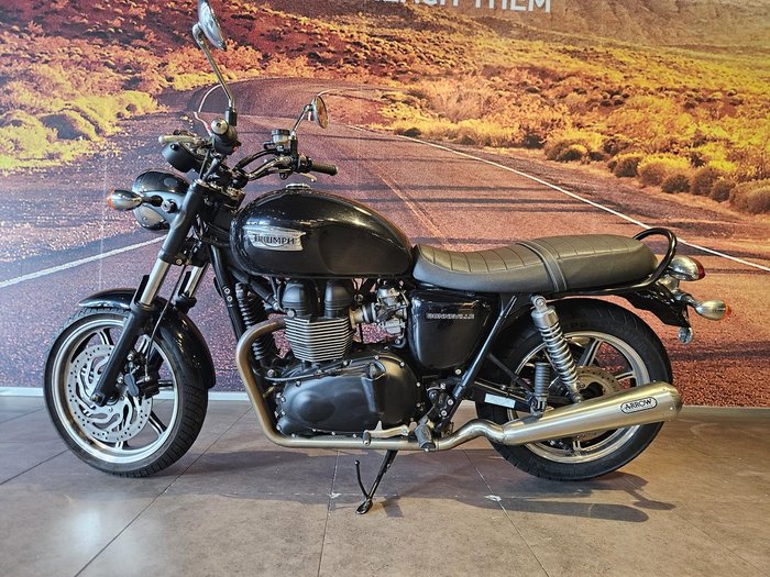 2014 Triumph Bonneville 865 Bonneville Black