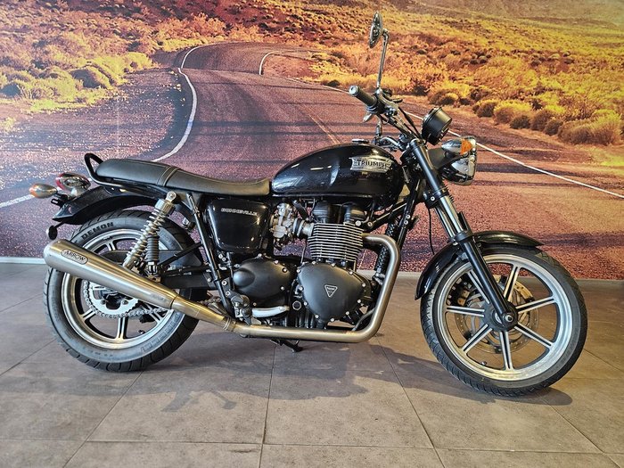 2014 Triumph Bonneville 865 Bonneville Black