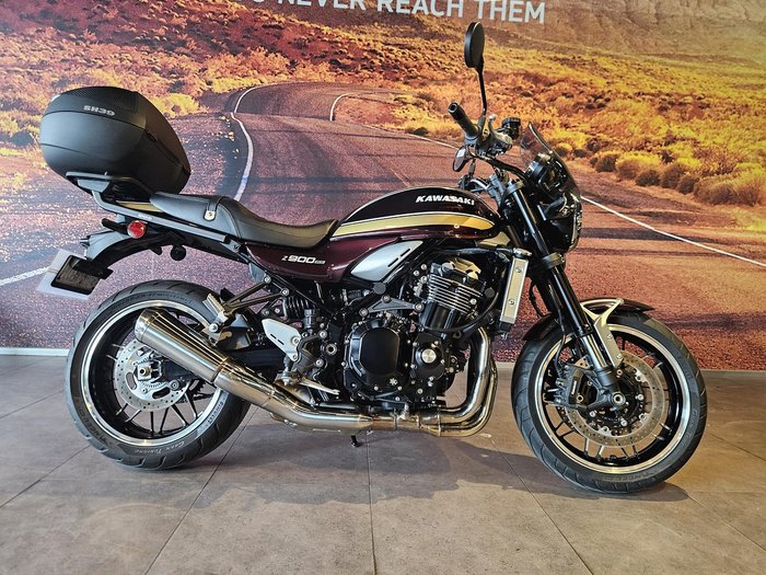 2024 Kawasaki Z900RS (Z900C) Z Maroon