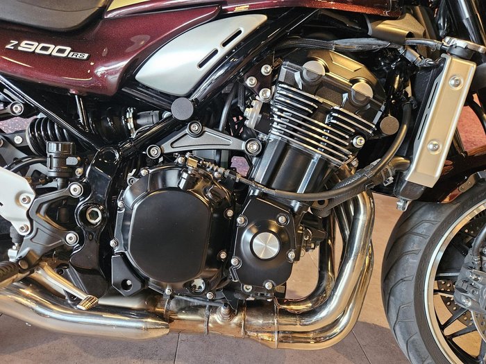 2024 Kawasaki Z900RS (Z900C) Z Maroon