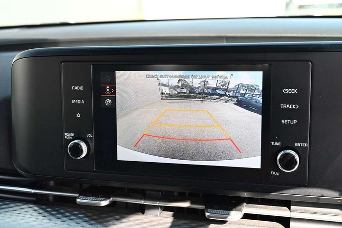 2023 Kia Carnival S