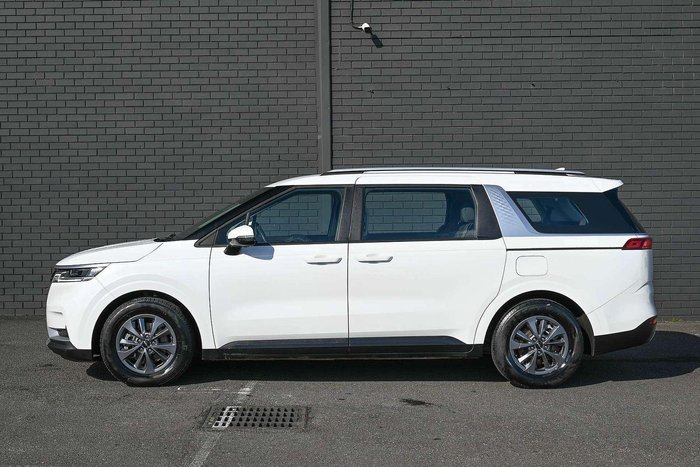 2023 Kia Carnival S
