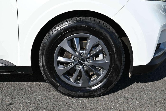 2023 Kia Carnival S