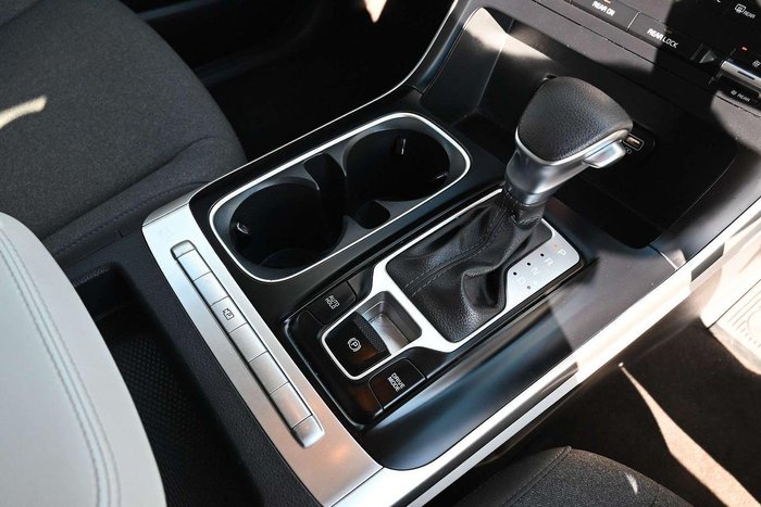 2023 Kia Carnival S