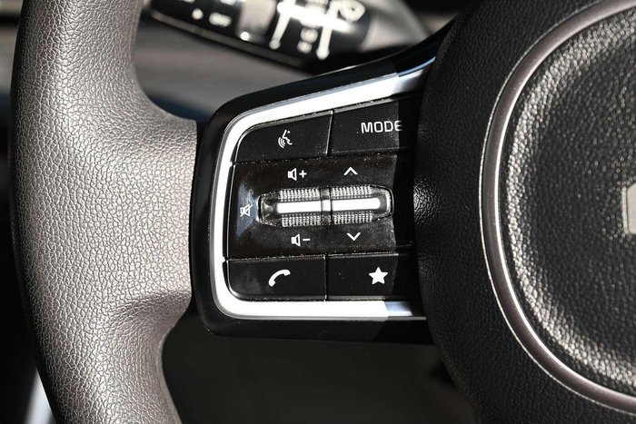 2023 Kia Carnival S