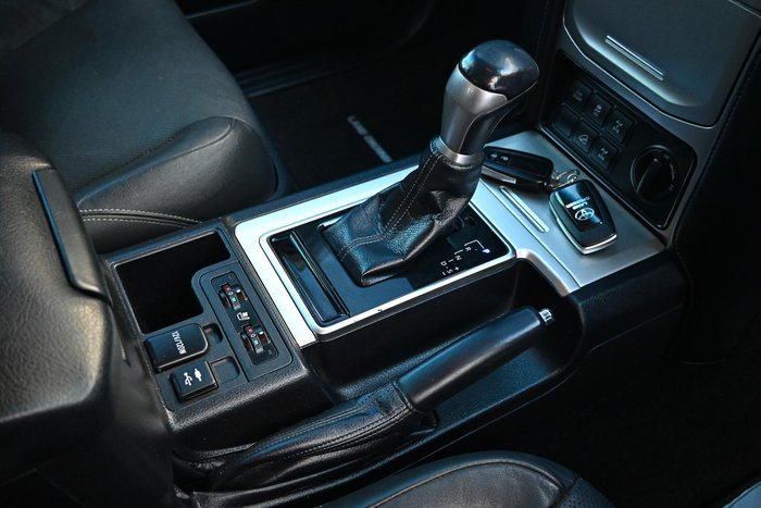 2018 Toyota Landcruiser Prado VX
