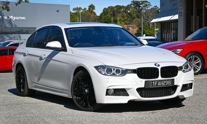 2012 BMW 3 Series 320i