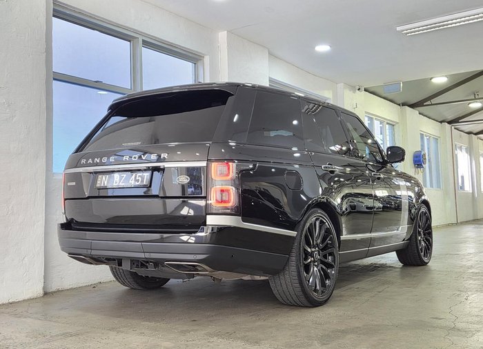 2018 Land Rover Range Rover SDV8 Autobiography
