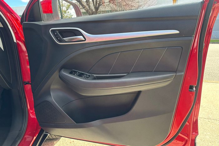 2020 MG ZS