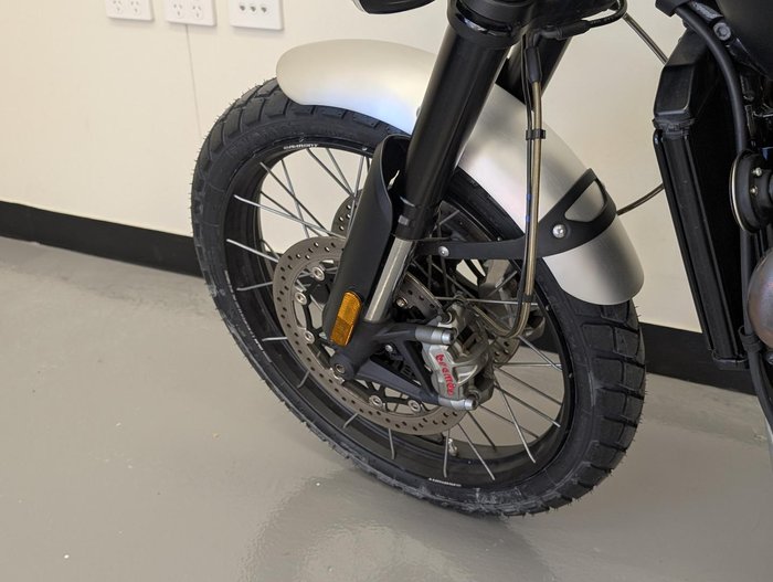 2020 Triumph Scrambler XC Scrambler Black