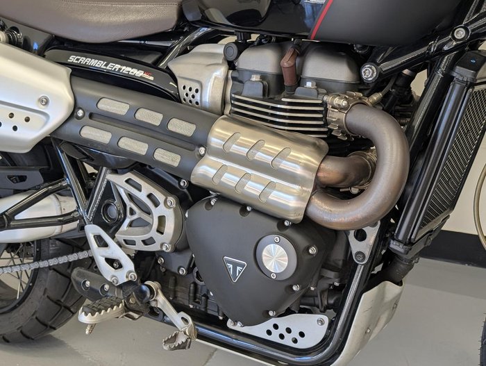 2020 Triumph Scrambler XC Scrambler Black