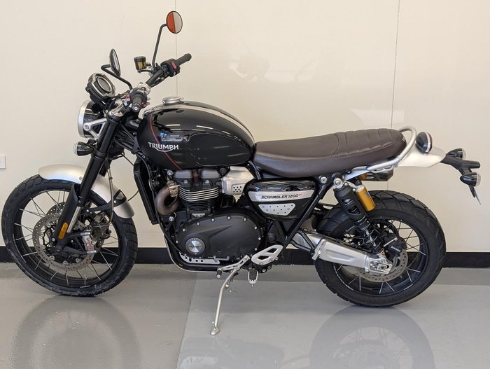 2020 Triumph Scrambler XC Scrambler Black