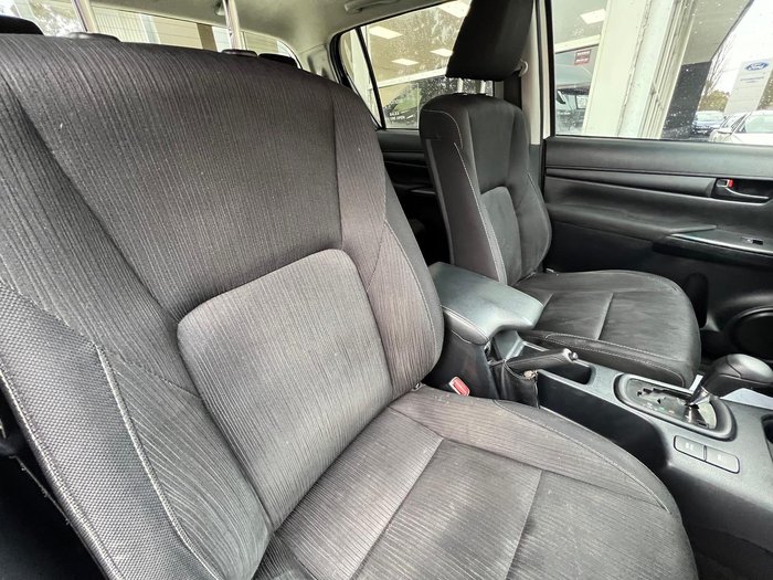 2015 Toyota Hilux SR Hi-Rider