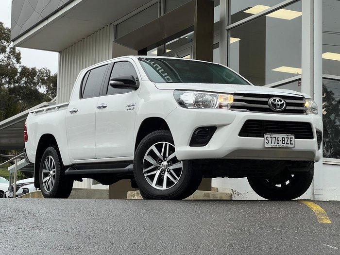 2015 Toyota Hilux
