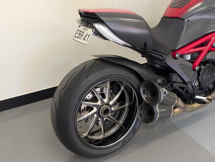 2012 Ducati Diavel Carbon Diavel Red