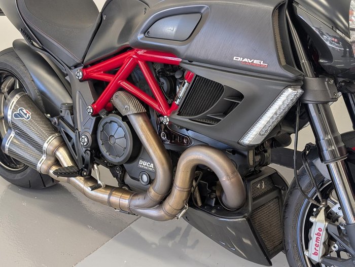 2012 Ducati Diavel Carbon Diavel Red