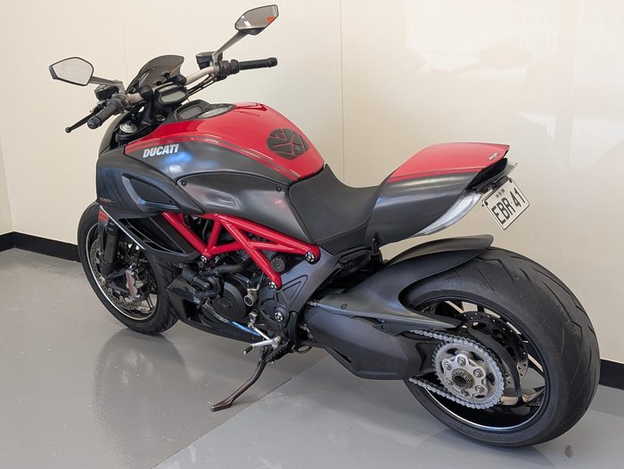 2012 Ducati Diavel Carbon Diavel Red
