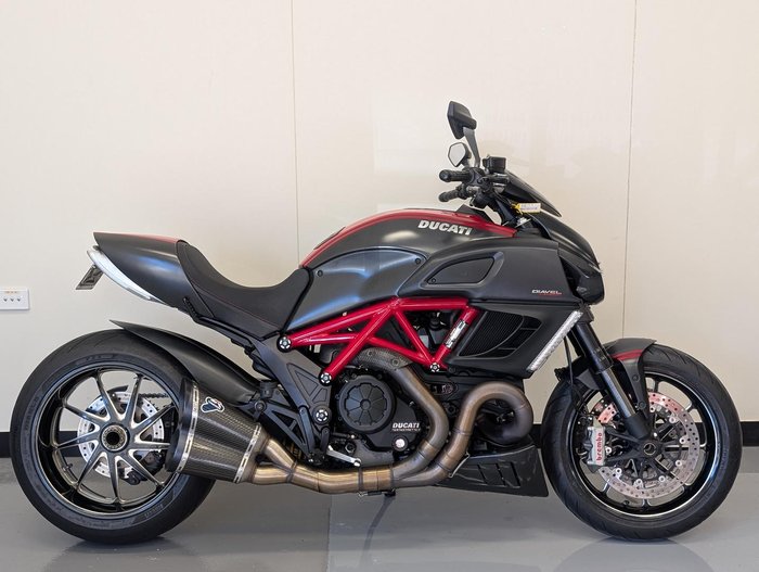 2012 Ducati Diavel Carbon Diavel Red