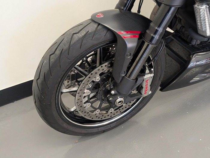 2012 Ducati Diavel Carbon Diavel Red