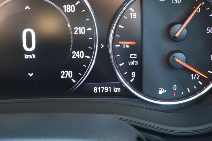 2018 Holden Calais V
