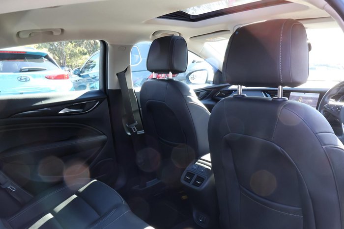 2018 Holden Calais V