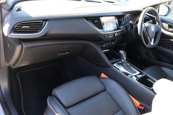 2018 Holden Calais V